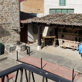 Panorámica exterior del Museo Bustos de Torquemada