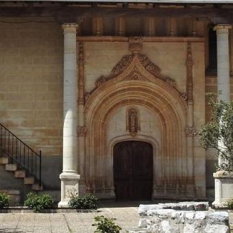 Fachada de la iglesia Santa Águeda