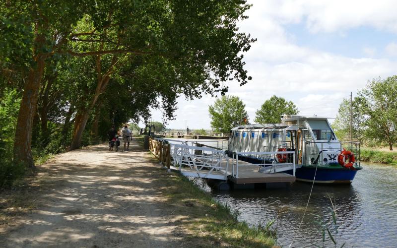 Barco Juan de Homar, Frómista