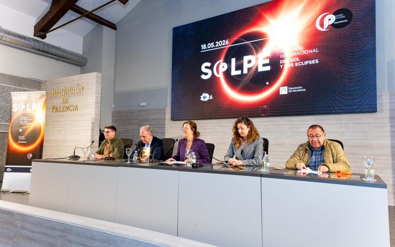 Presentación del Simposio del Sol y los Eclipses